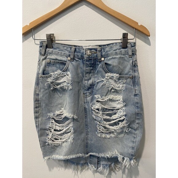 One Teaspoon 2020 High Waist Denim Distressed Destroyed Mini Jean Skirt Size 25 - Picture 3 of 10